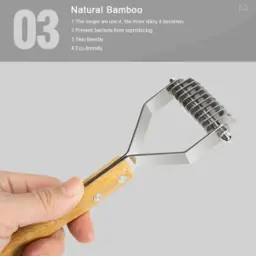 Natural Shine Bamboo Comb: Safe & Effective for Molting Hair